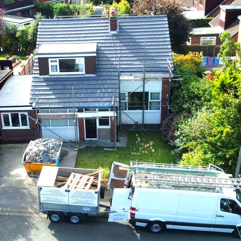 Roofer Tyldesley
